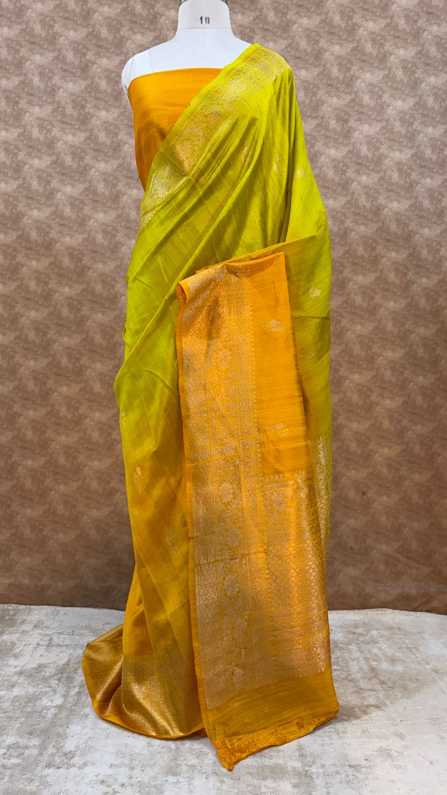 BANARASI PURE RAW MANGO SILK SAREE