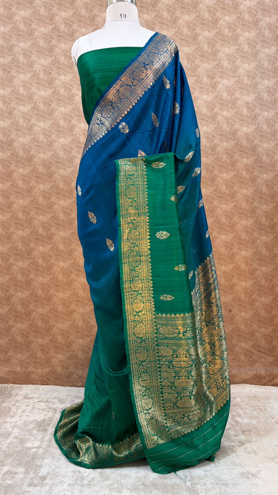 BANARASI PURE RAW MANGO SILK SAREE